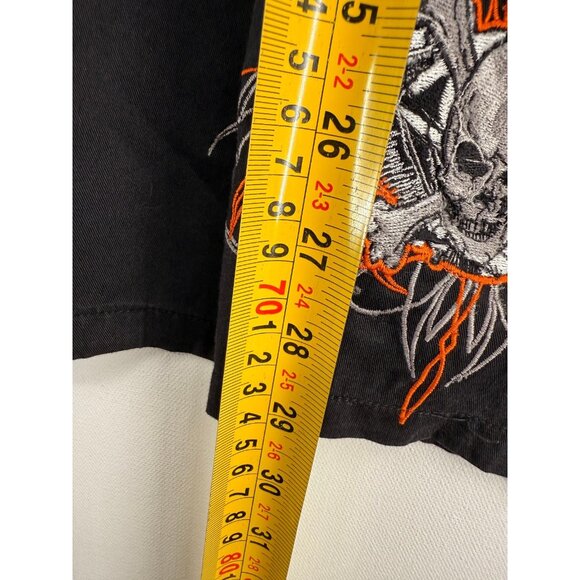 Vtg Dragonfly Roadhouse Mens M Skull & Crossbones Button Shirt Y2K - Picture 6 of 6